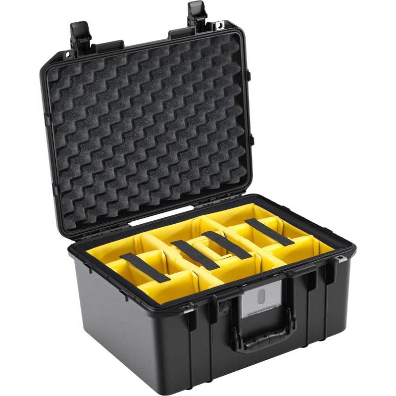 Peli 1557 AIR Case With Dividers-3