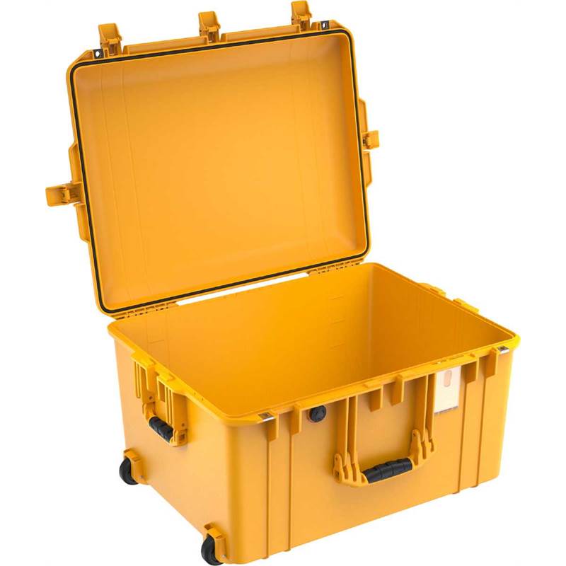 Peli 1637 AIR Case No Foam-5