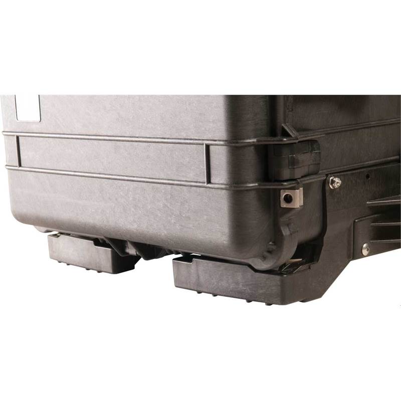 Peli 1620M Protector Case With Foam w/Mobility Kit-4
